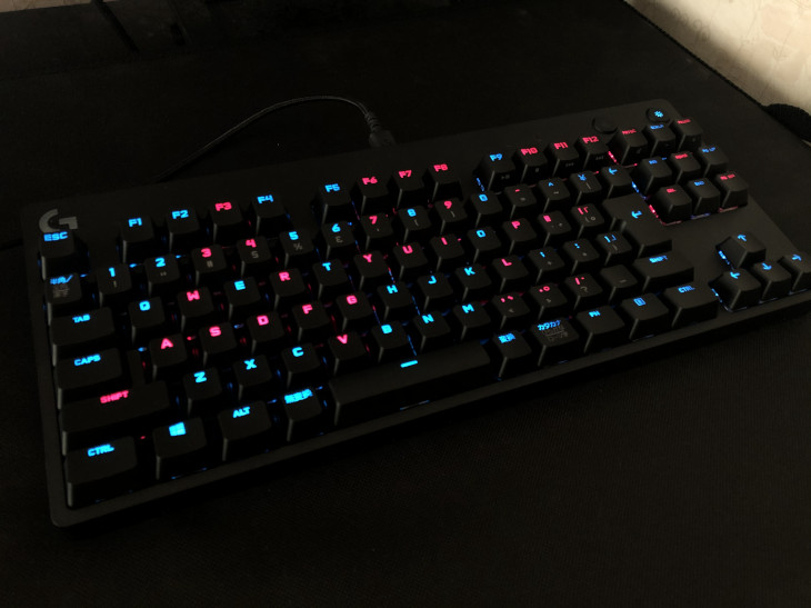 Logicool G PRO X キーボード G403HERO - PC周辺機器 Logicool G PRO X キーボード G403HERO - PC周辺機器